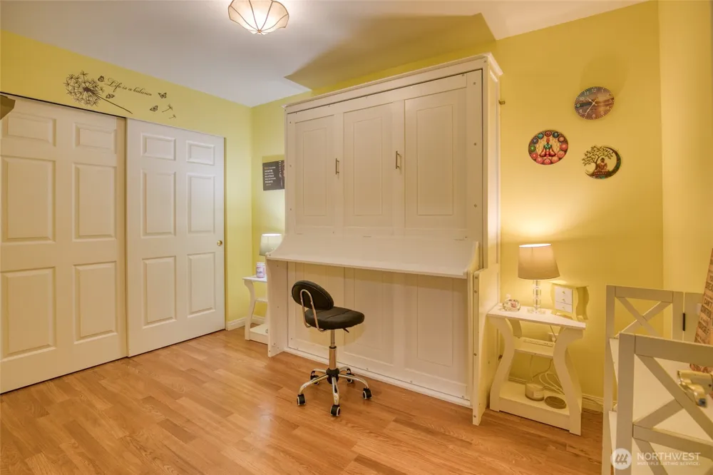 992 Point Brown Avenue SE #2 Ocean Shores, WA 98569