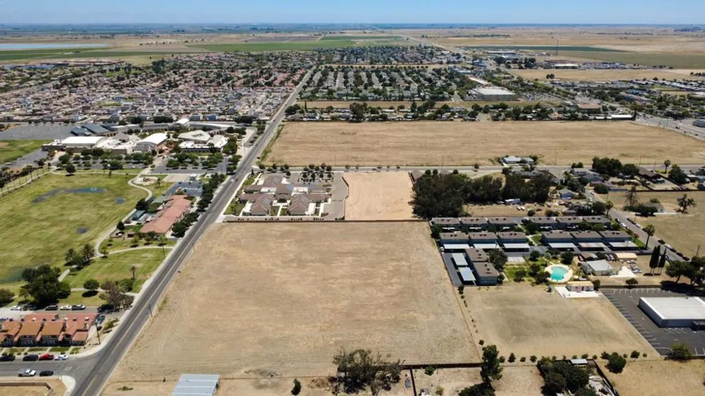 San Luis Los Banos, CA 93635