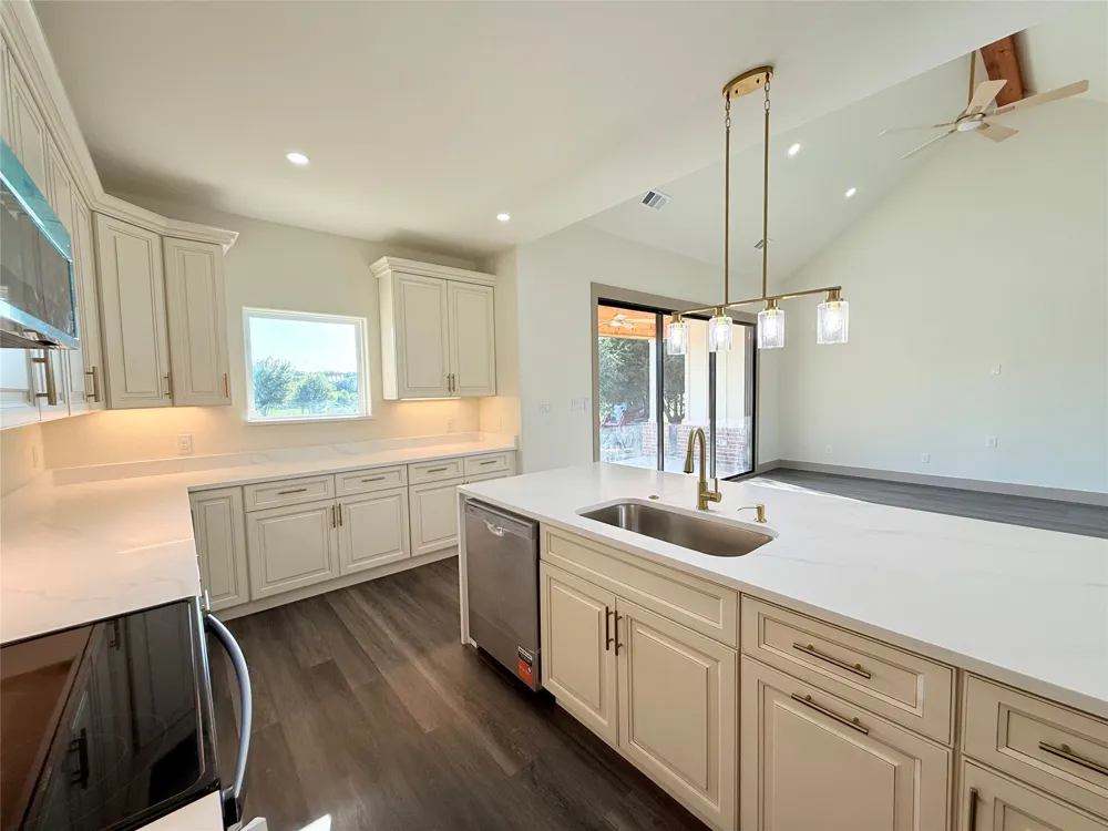 6560 Private Road 2269 Quinlan, TX 75474