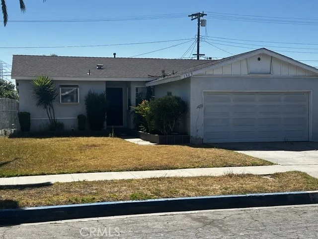 1529 S Mckinley Avenue Compton, CA 90220