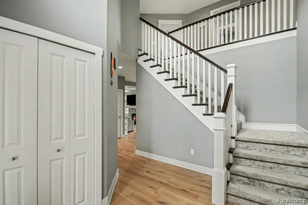 47705 Card Road Macomb Township, MI 48044