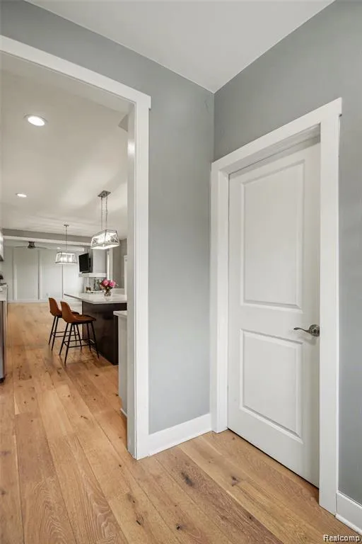 47705 Card Road Macomb Township, MI 48044