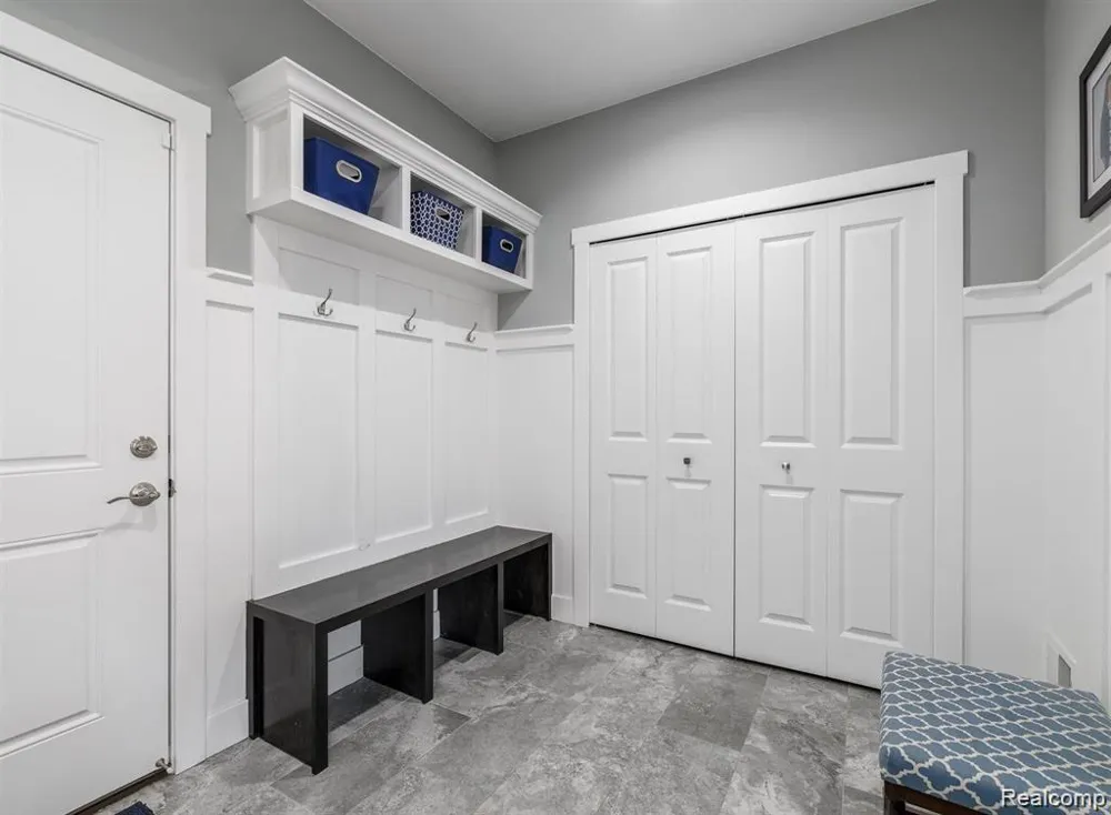 47705 Card Road Macomb Township, MI 48044