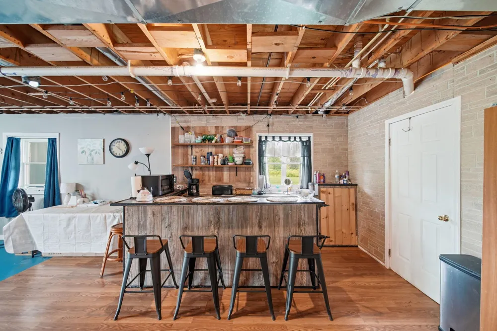 6463 Maple Lane Road Rives Junction, MI 49277