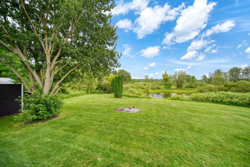 6463 Maple Lane Road Rives Junction, MI 49277