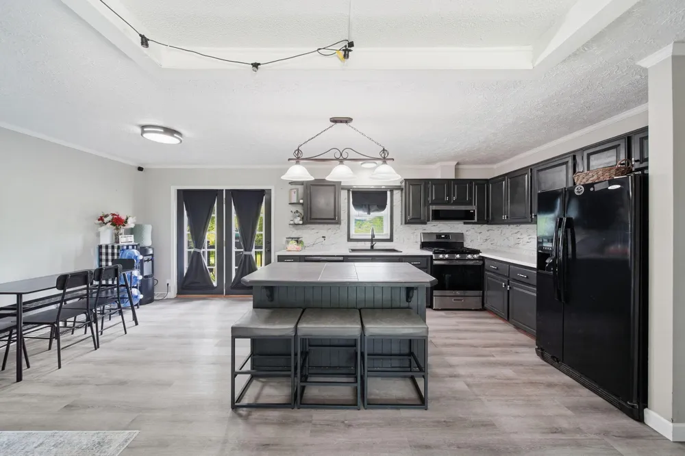 6463 Maple Lane Road Rives Junction, MI 49277