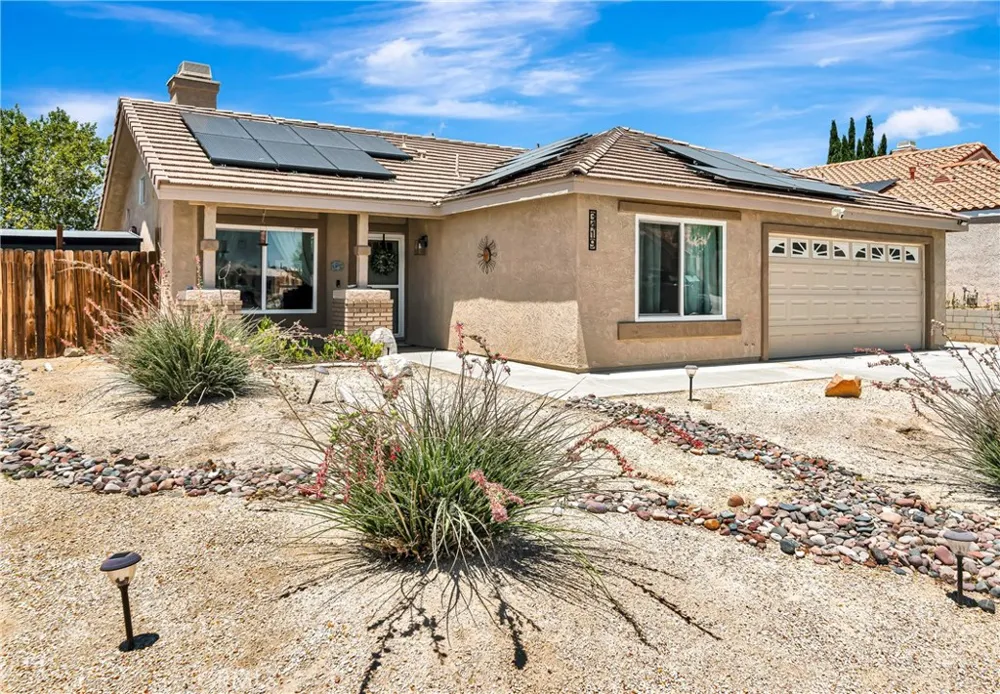 3419 Dakota Rosamond, CA 93560
