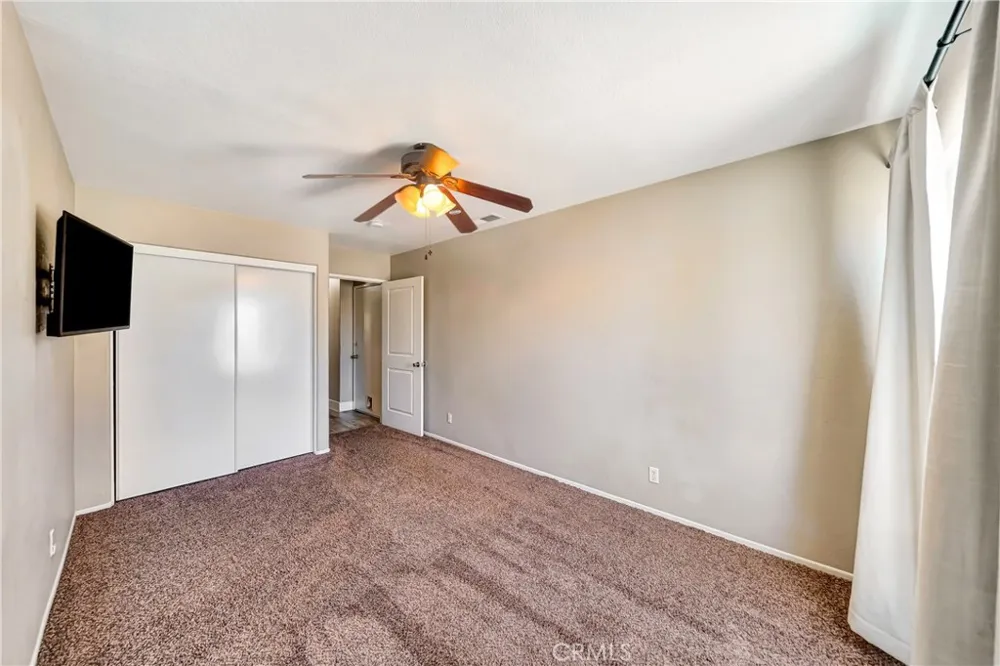 3419 Dakota Rosamond, CA 93560