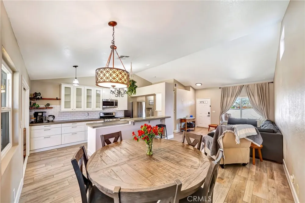 3419 Dakota Rosamond, CA 93560