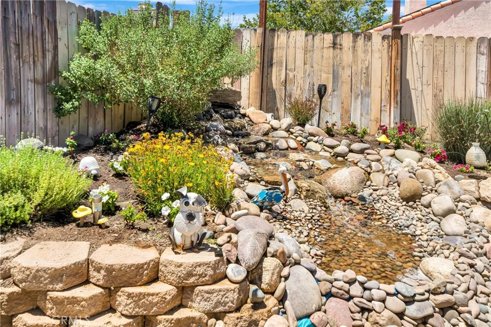 3419 Dakota Rosamond, CA 93560