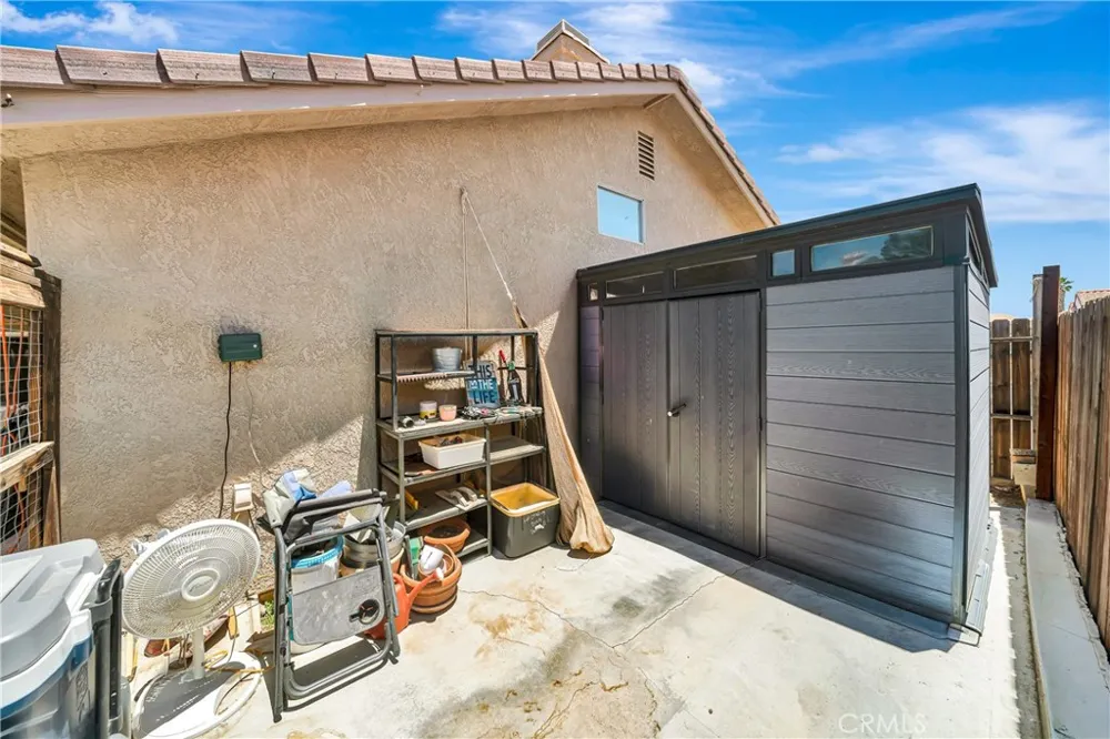 3419 Dakota Rosamond, CA 93560
