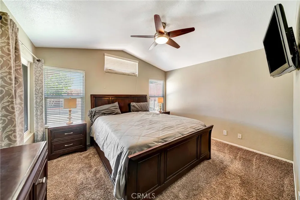 3419 Dakota Rosamond, CA 93560