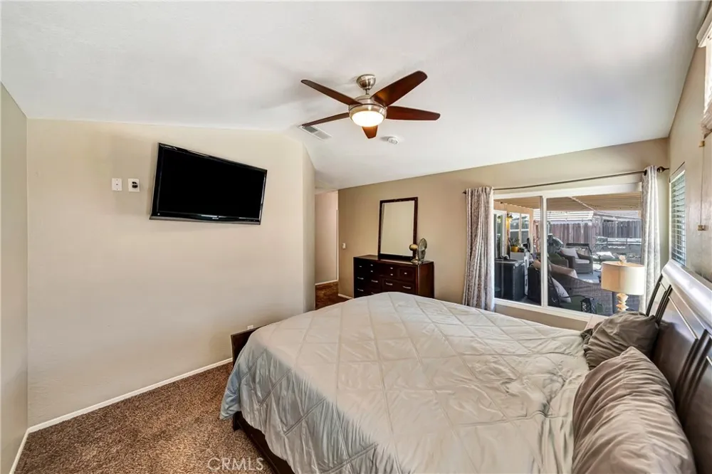 3419 Dakota Rosamond, CA 93560