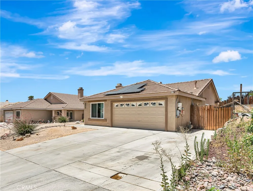 3419 Dakota Rosamond, CA 93560