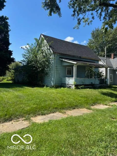 1813 S F STREET Elwood, IN 46036