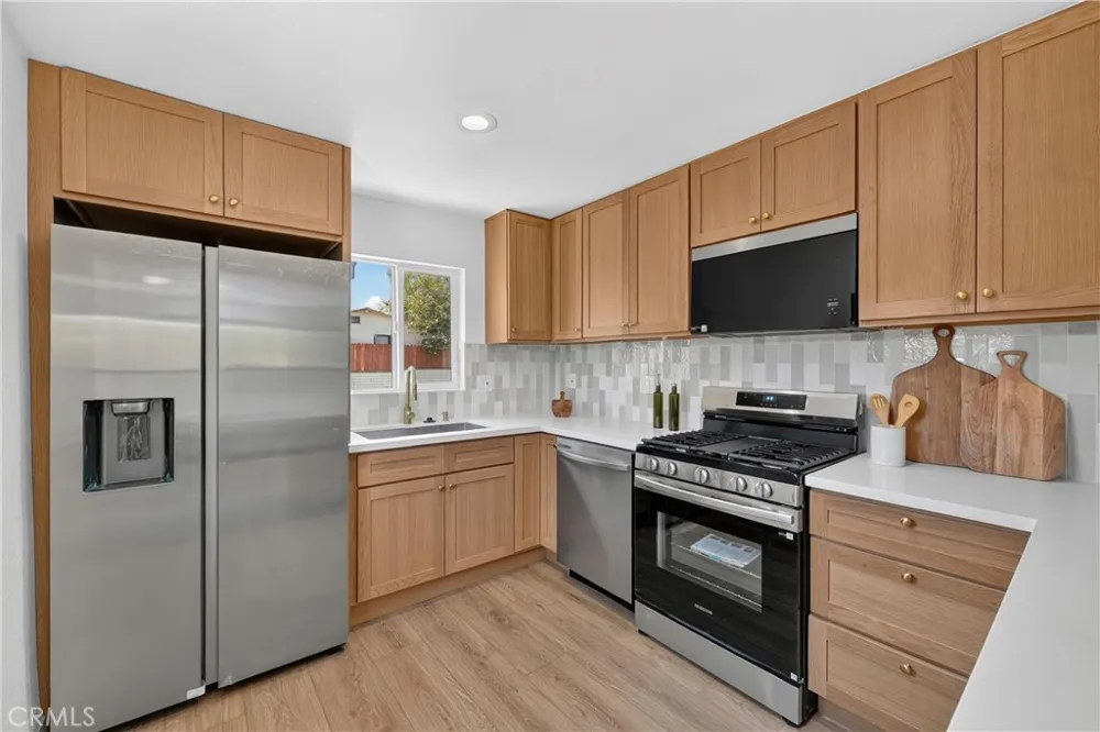 1829 Park Rose Duarte, CA 91010