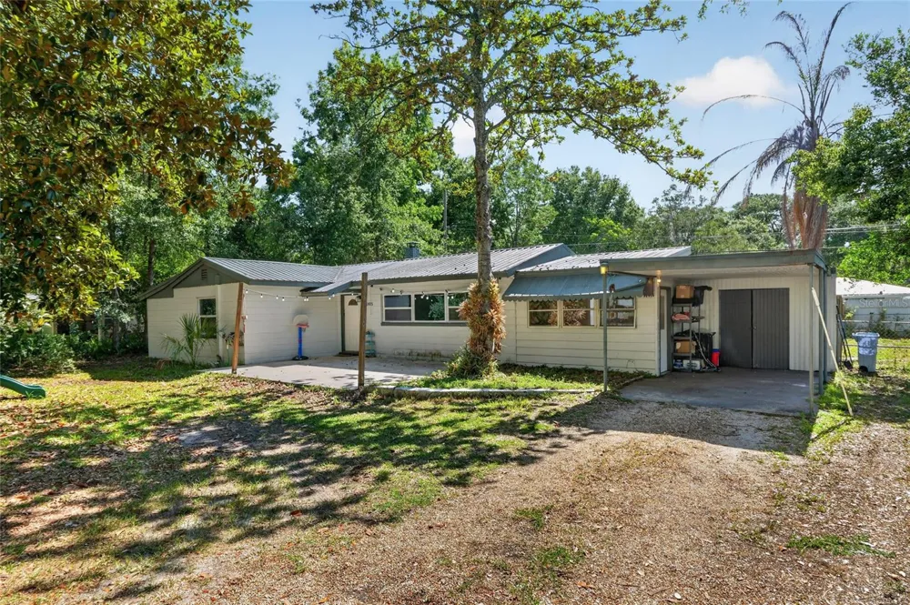 1805 NE 6TH TERRACE Gainesville, FL 32609