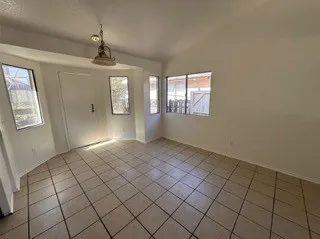 196 Sunny Halo Court Perris, CA 92571