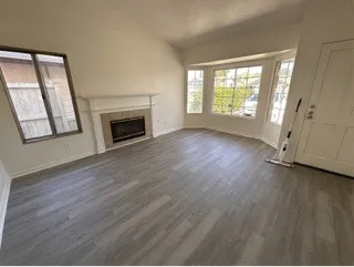 196 Sunny Halo Court Perris, CA 92571