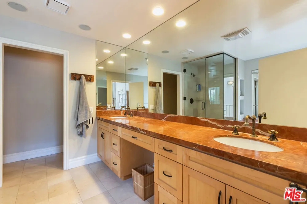 1541 Palisades Drive Pacific Palisades, CA 90272