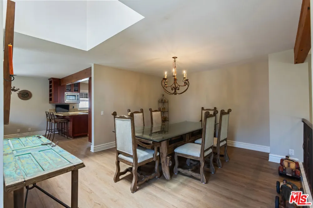 1541 Palisades Drive Pacific Palisades, CA 90272