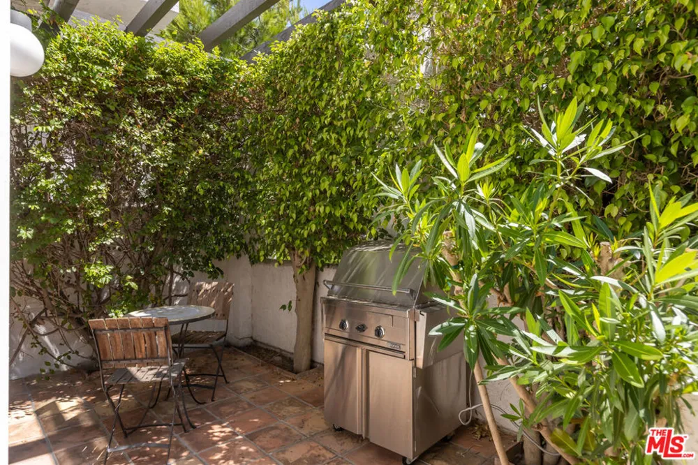 1541 Palisades Drive Pacific Palisades, CA 90272