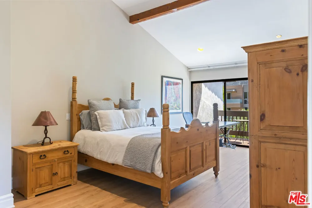 1541 Palisades Drive Pacific Palisades, CA 90272