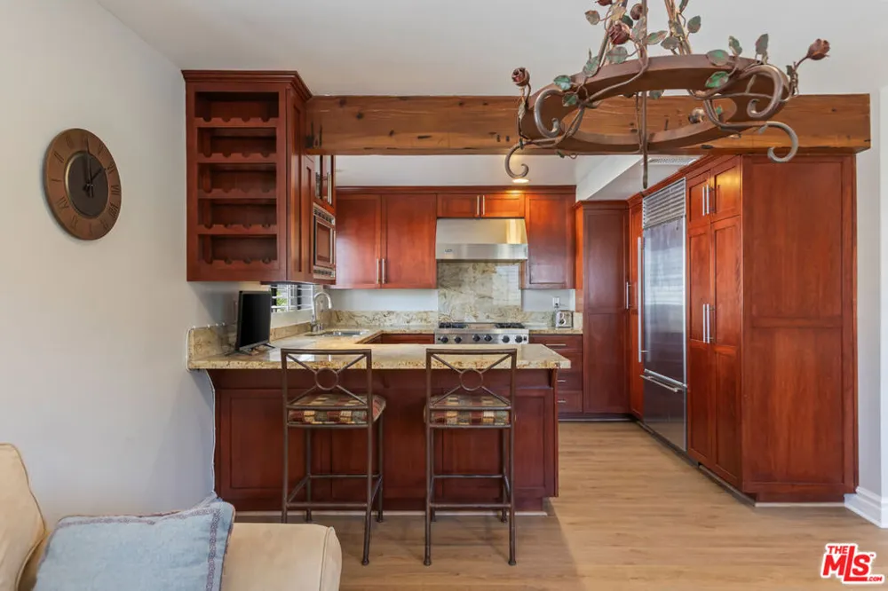 1541 Palisades Drive Pacific Palisades, CA 90272