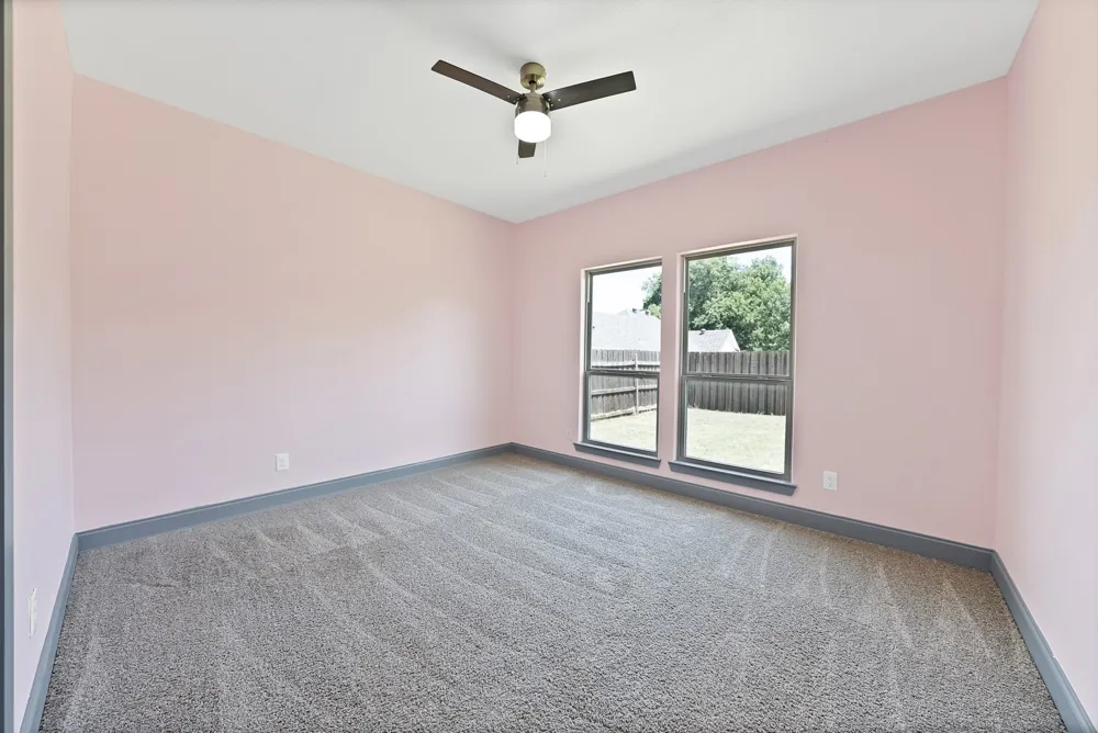 925 Balkan Drive Lancaster, TX 75134