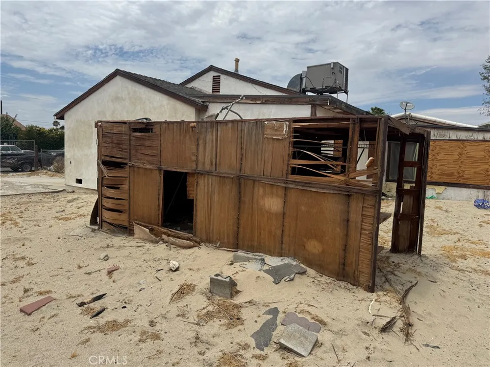 30200 Arbol Real Thousand Palms, CA 92276