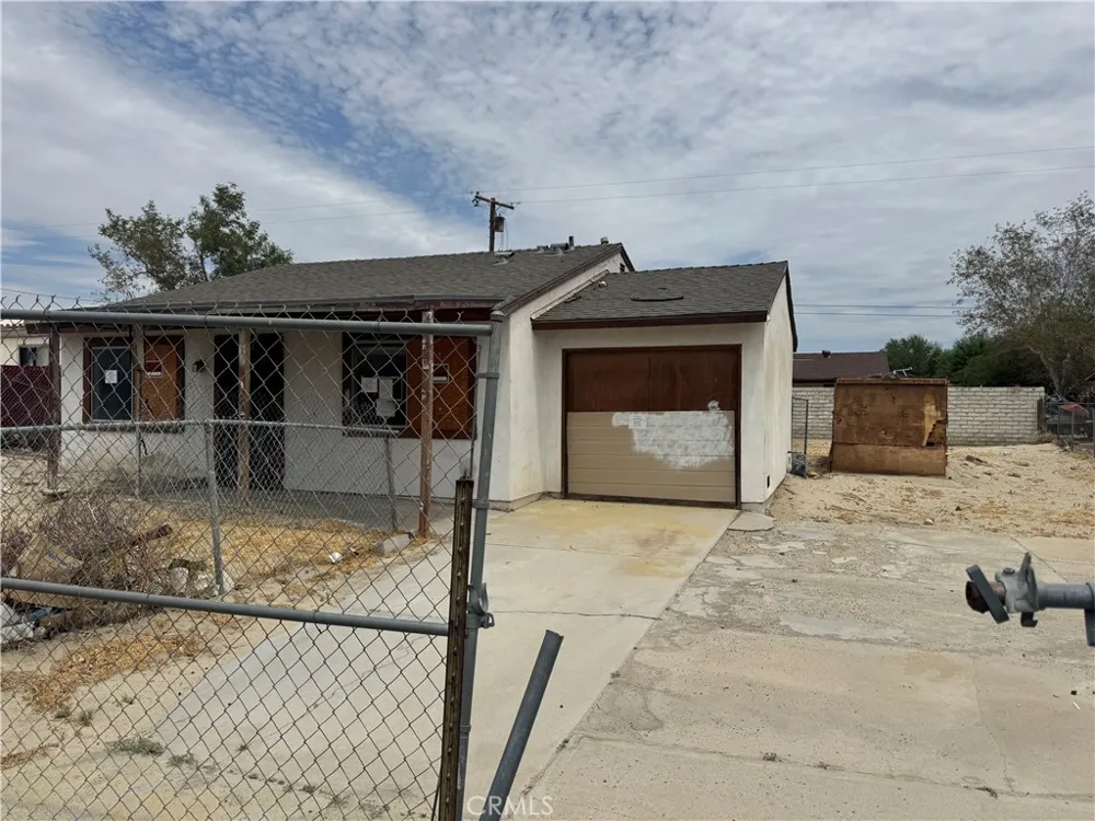 30200 Arbol Real Thousand Palms, CA 92276