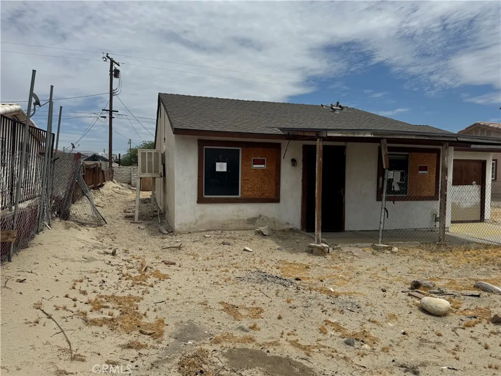 30200 Arbol Real Thousand Palms, CA 92276