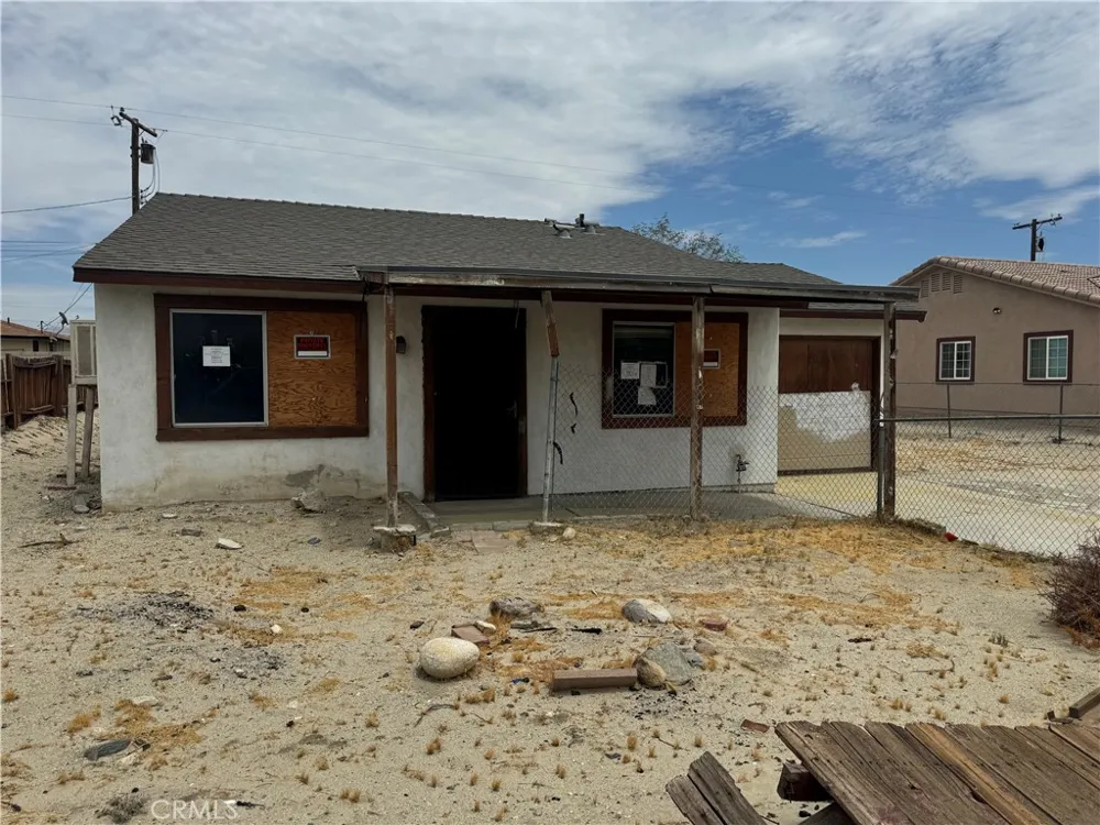 30200 Arbol Real Thousand Palms, CA 92276