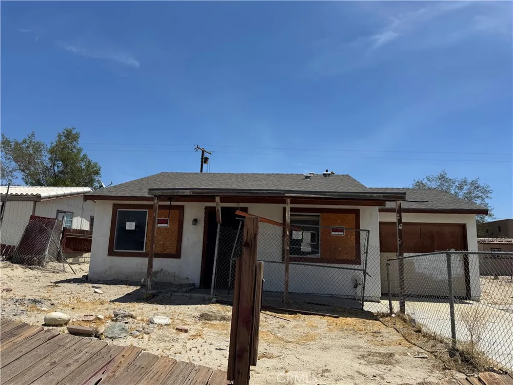 30200 Arbol Real Thousand Palms, CA 92276