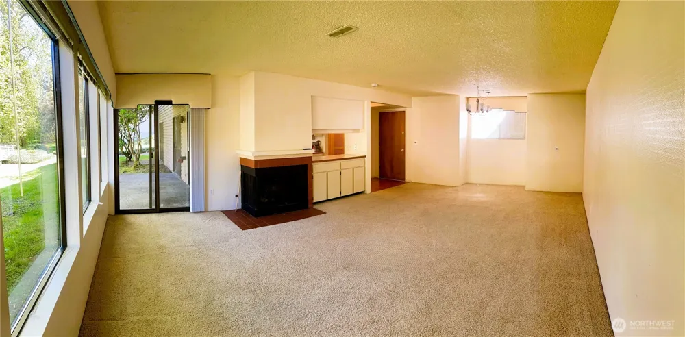 1101 Bellefield Park Lane #1103 Bellevue, WA 98004