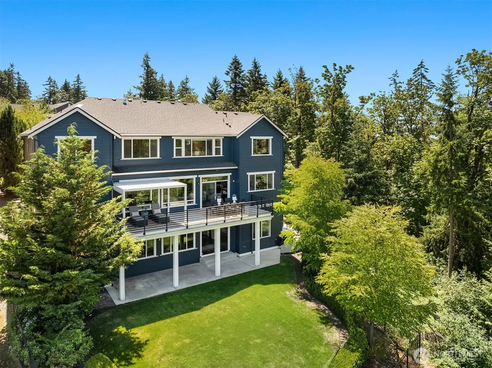 13907 SE 81st Place Newcastle, WA 98059