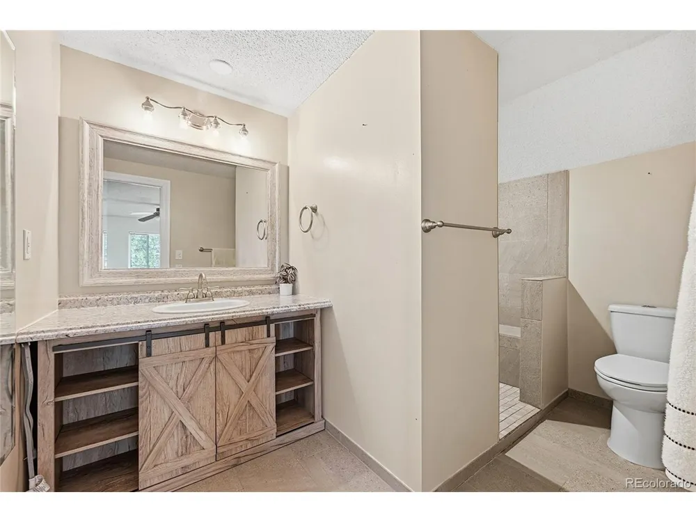 49990 E 64th Avenue Bennett, CO 80102