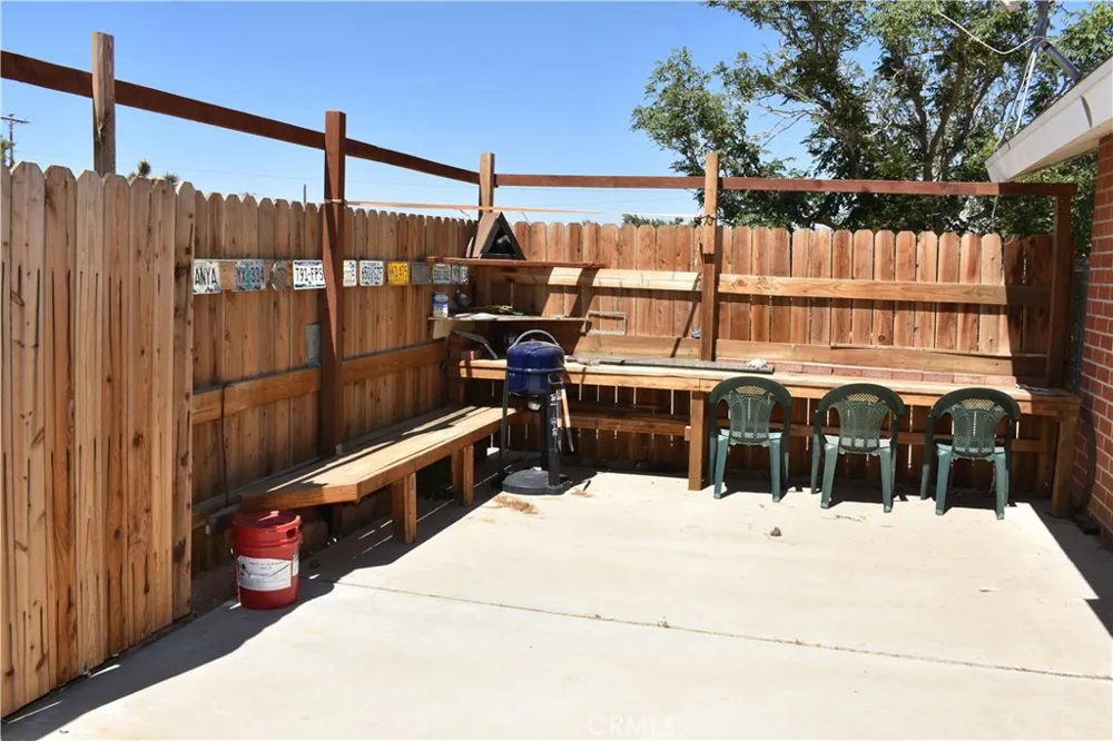 6293 Backus Road Mojave, CA 93501