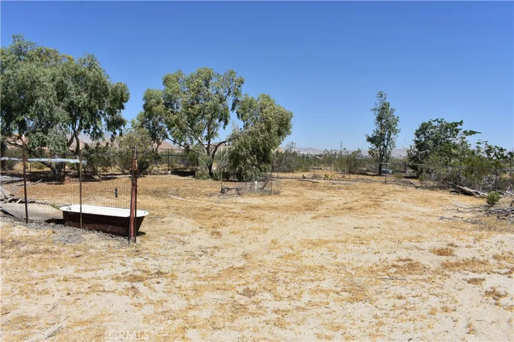 6293 Backus Road Mojave, CA 93501