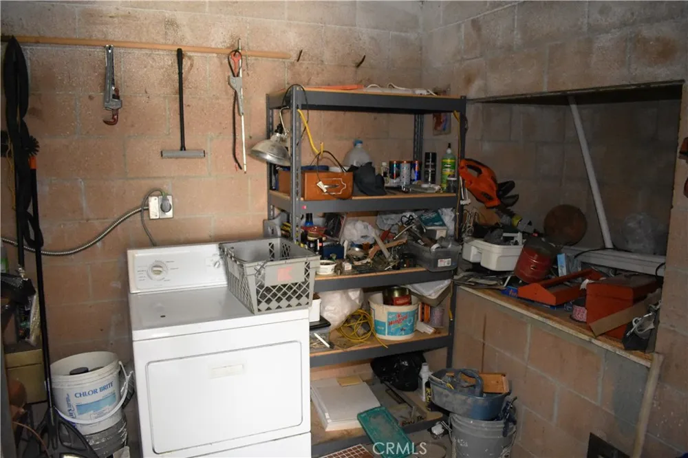 6293 Backus Road Mojave, CA 93501