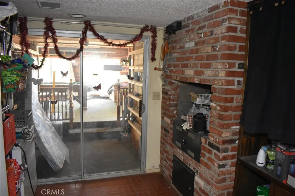 6293 Backus Road Mojave, CA 93501