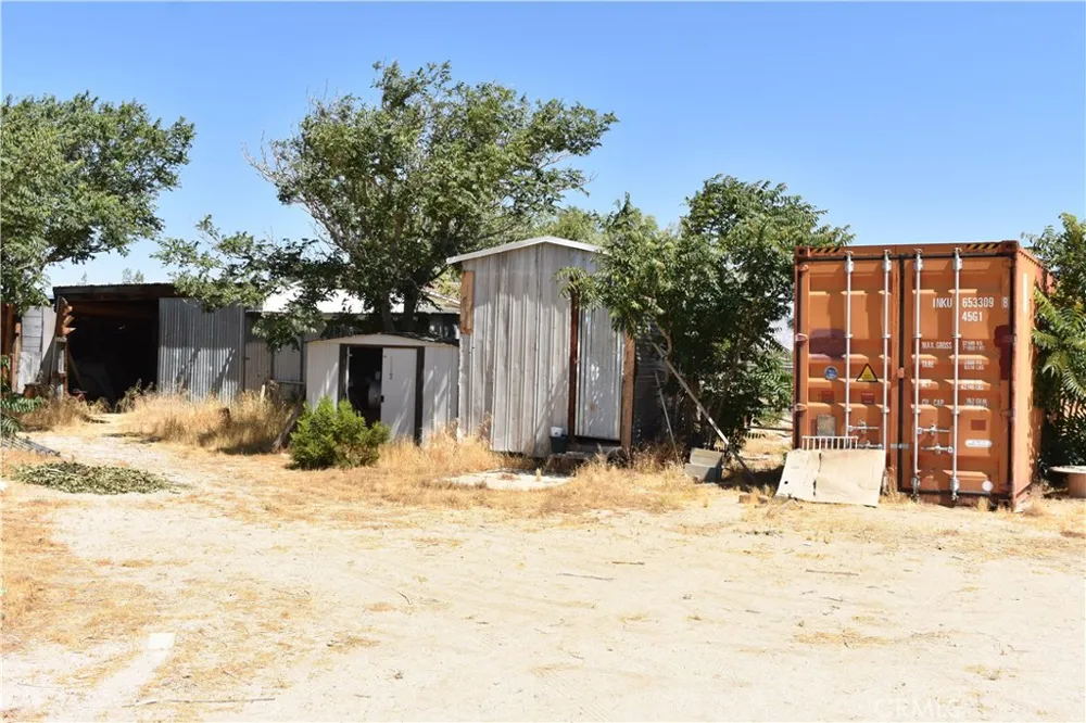 6293 Backus Road Mojave, CA 93501