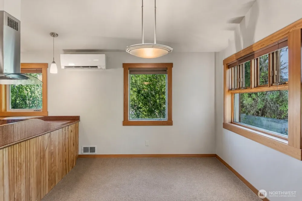308 Washington Street Winthrop, WA 98862