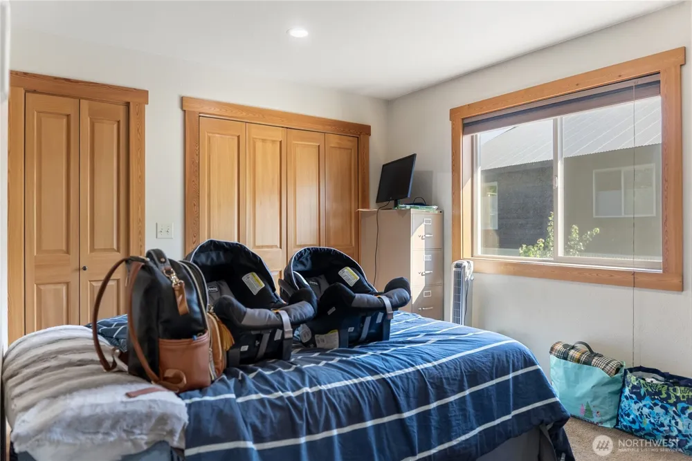 308 Washington Street Winthrop, WA 98862