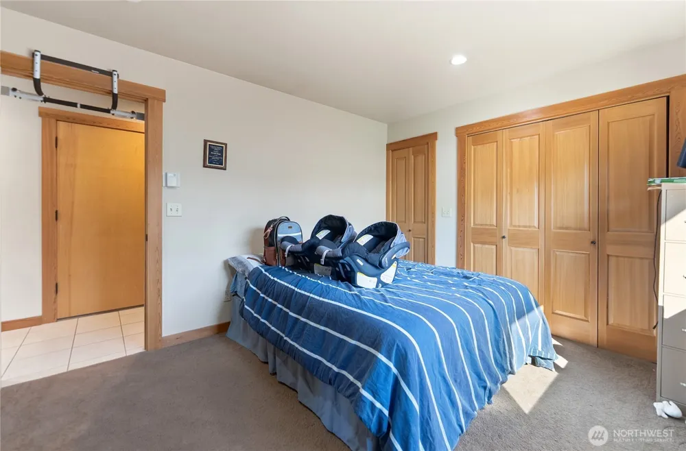 308 Washington Street Winthrop, WA 98862