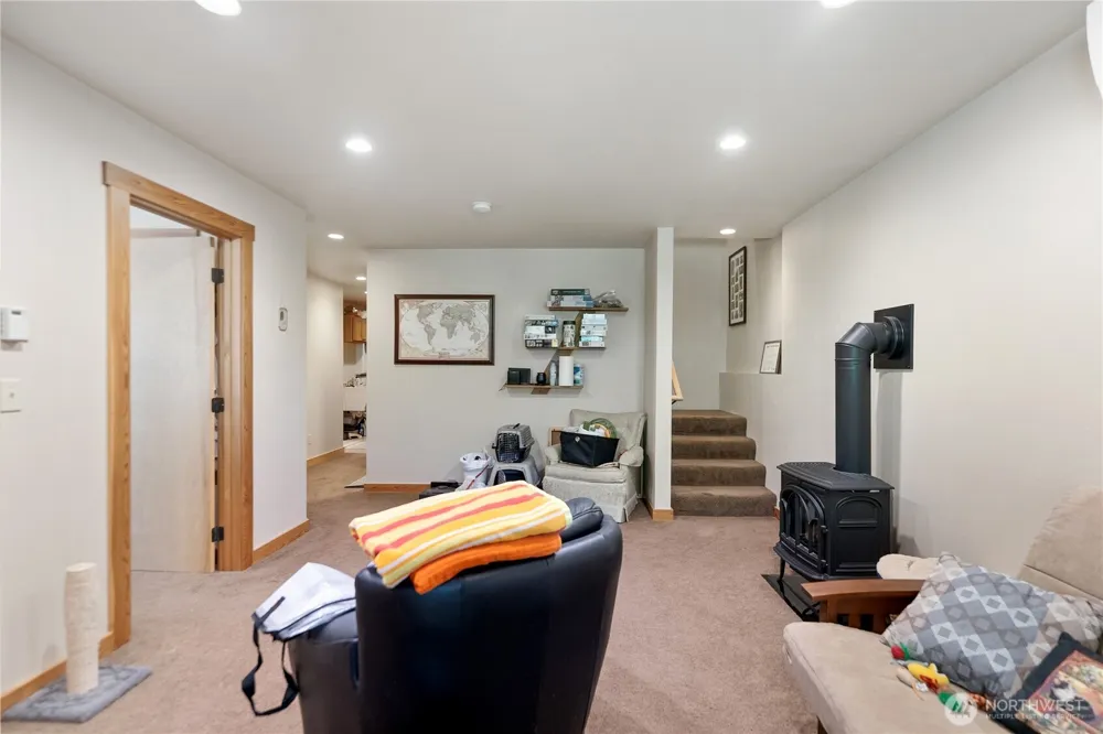 308 Washington Street Winthrop, WA 98862