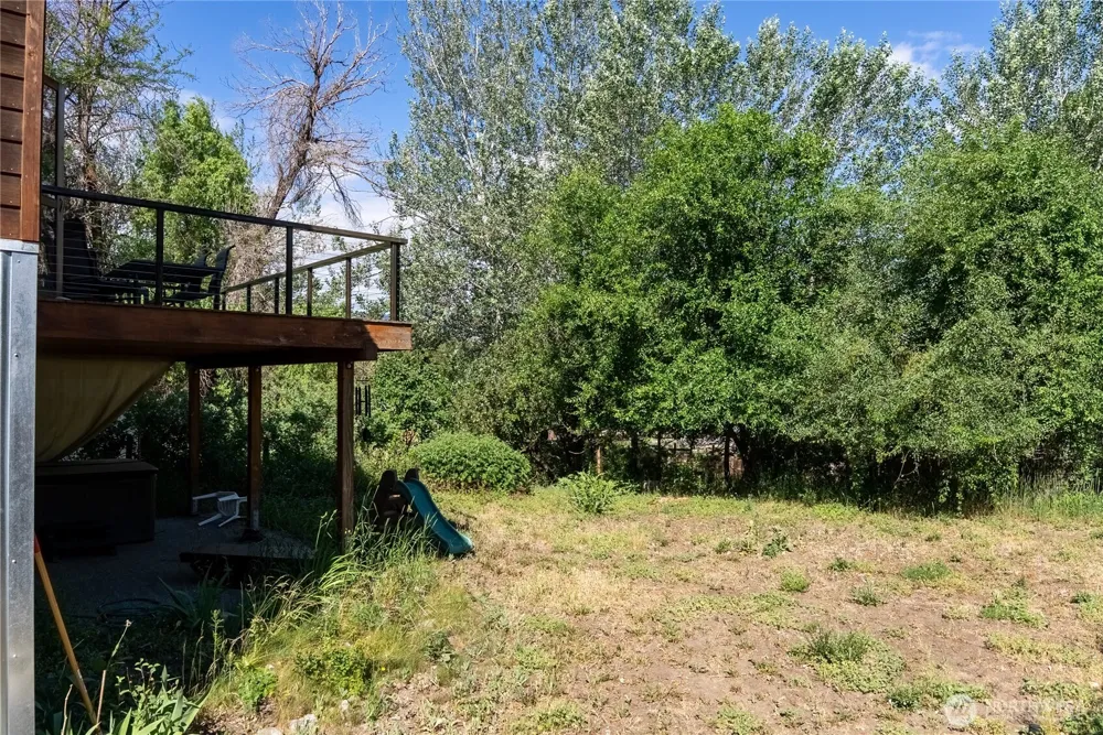 308 Washington Street Winthrop, WA 98862