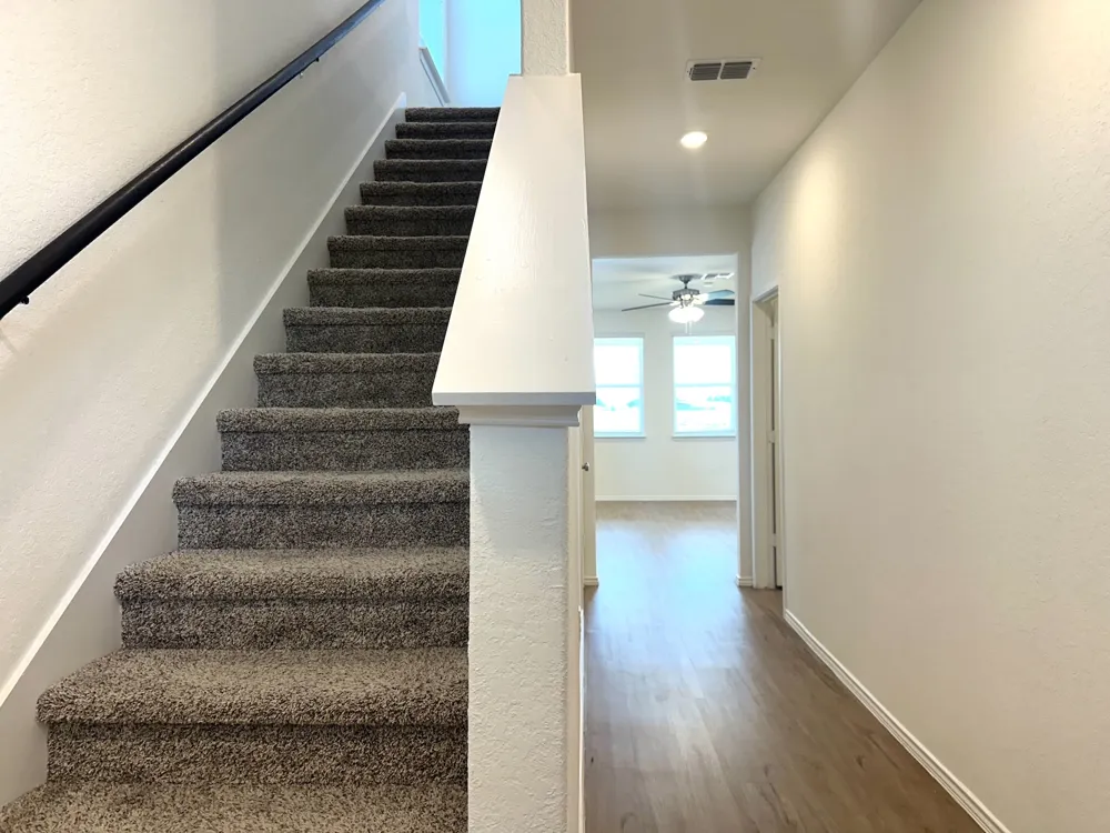 2141 Hiddenbrooke Pass Seguin, TX 78155