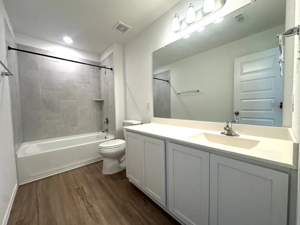 2141 Hiddenbrooke Pass Seguin, TX 78155