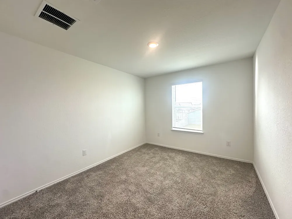2141 Hiddenbrooke Pass Seguin, TX 78155